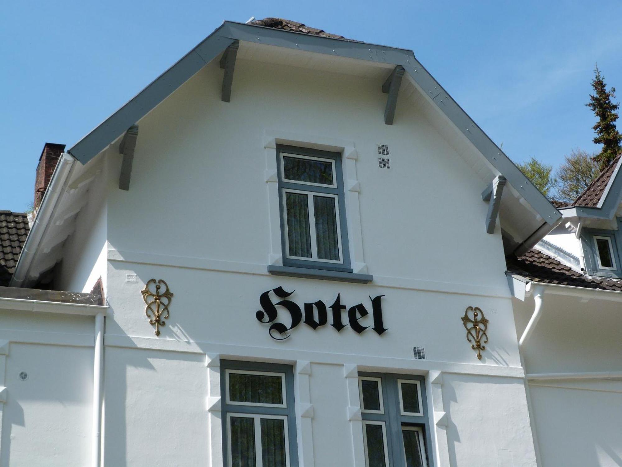 Hotel Villa Im Steinbusch Malente Exterior photo